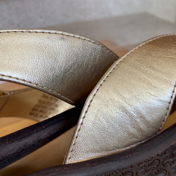 lilly pulitzer leather thong sandals / flip flops - Picture 9 of 12